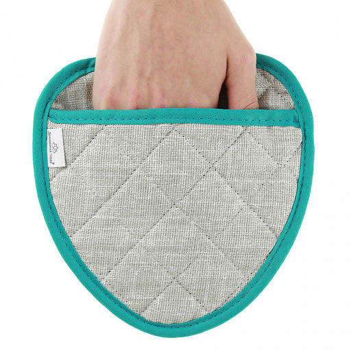 Прихватка с запахом 20х20см "Лен серый", форма "Клубника", рогожка 171г/м2, хлопок 100%, наполнитель - ватин 280г/м2, на пластмассовом подвесе, "Домашняя мода" (Россия)