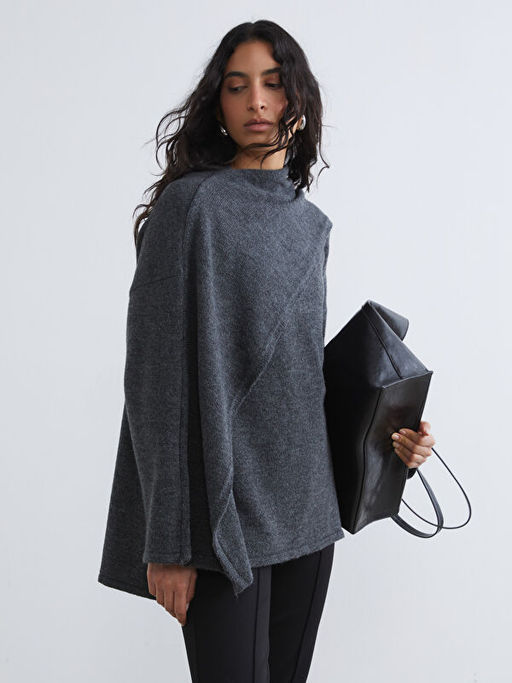 D?k?ml? ?al Yaka Oversize Kad?n Triko Kazak