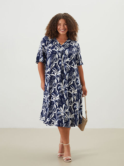 V Yaka ?i?ekli A Kesim Elbise