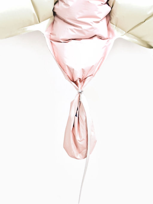 Цена за 2 шт. Воздушный шар фольгированный 37" «Бабочка, кремовый сатин»