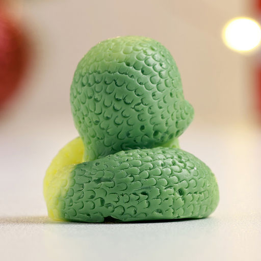 Цена за 2 шт. Фигурное мыло Змея Милаха градиент зеленый - Мыльные штучки фото 3