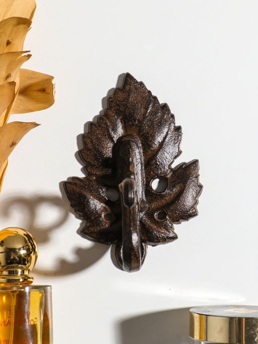 Крючок декоративный чугун "Виноградный лист" 9х12,5х7,5 см