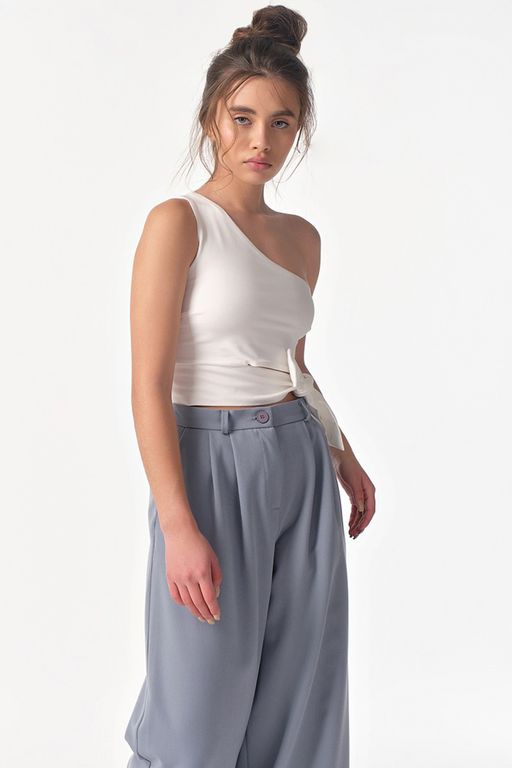 Кроп-топ трикотажный на одно плечо белый