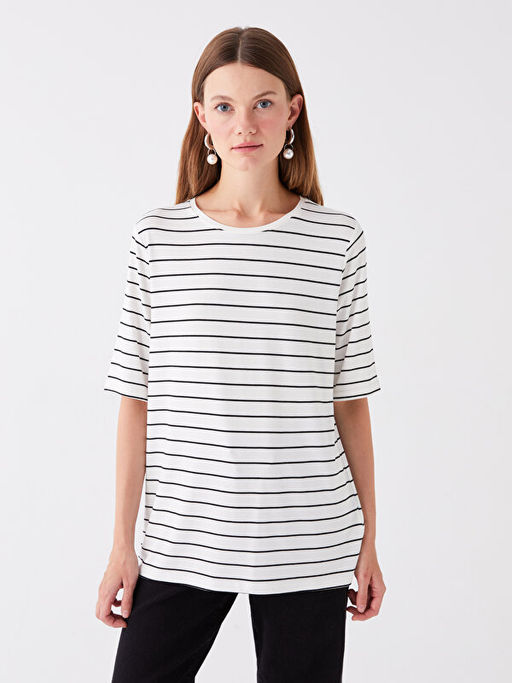 Bisiklet Yaka ?izgili K?sa Kollu Kad?n Ti??rt - Waikiki фото 2