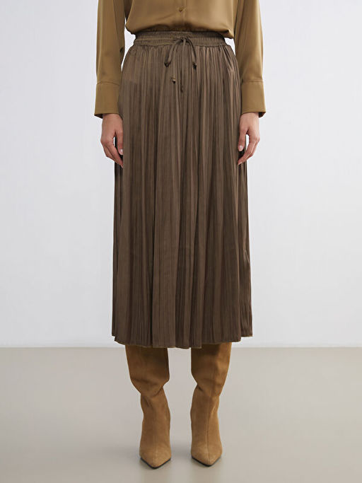 Beli Lastikli Saten Kad?n Pileli Etek