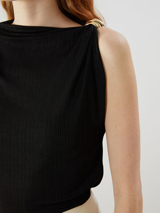 D?k?ml? Yaka Kad?n Bluz