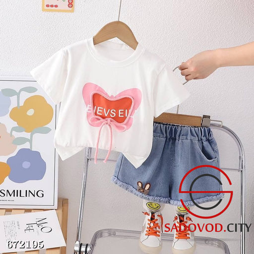 Летний костюм двойка для девочки с джинсовыми шортами