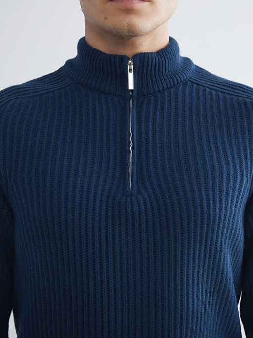 Dik Yaka Uzun Kollu Erkek Triko Kazak