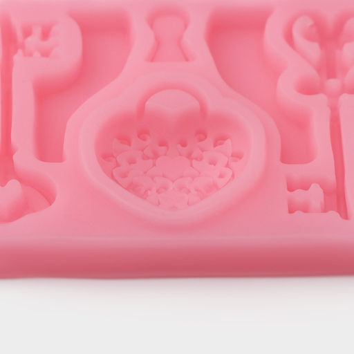 Молд для заливки Доляна Ключ от сердца, силикон, 8.5?6.8 см, МИКС