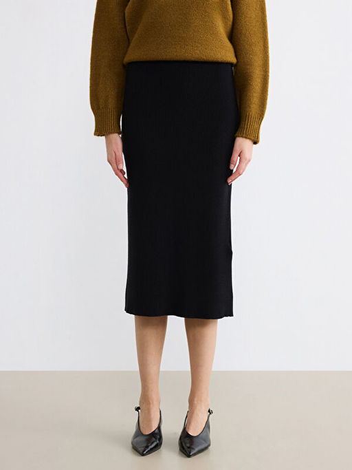 Beli Lastikli Fitilli Triko Etek