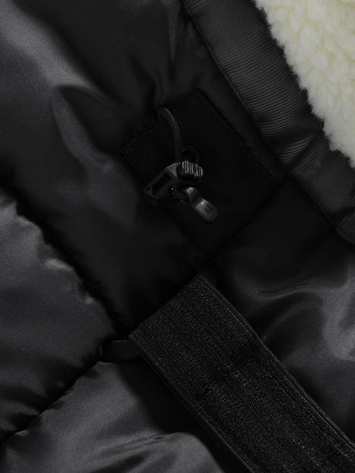 Парка зимняя подростковая для девочки с капюшоном и мехом черного цвета 9536Ch