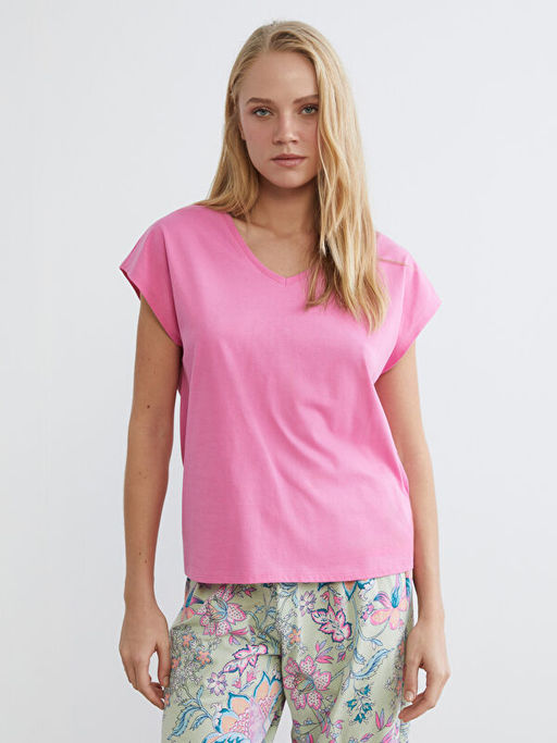 V Yaka ?i?ekli Kad?n Kaprili Pijama Tak?m?