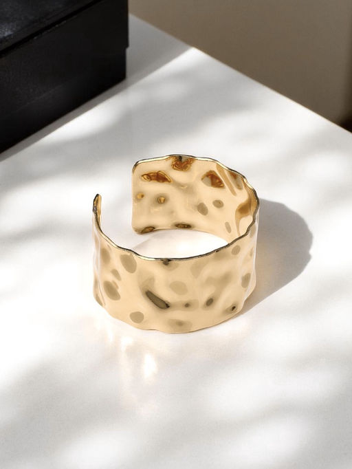 Браслет манжета «Мятый», цвет золото