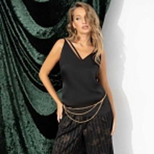 Топ шёлковый, Создана для поцелуев (чёрный)