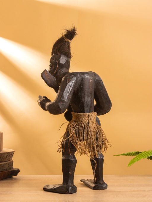 Сувенир «Абориген гитарист», 22×17×40 см, дерево