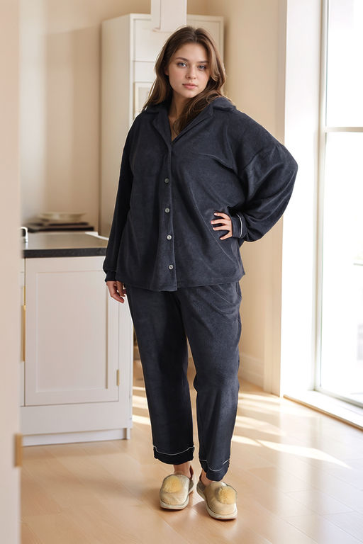 Теплая махровая пижама с брюками однотонная 48-56