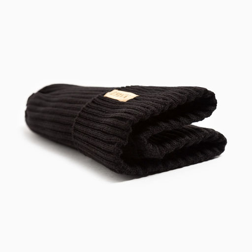 Шапка детская MINAKU: Cozy Winter с отворотом, чёрная, размер 52-56 (5-7 лет)