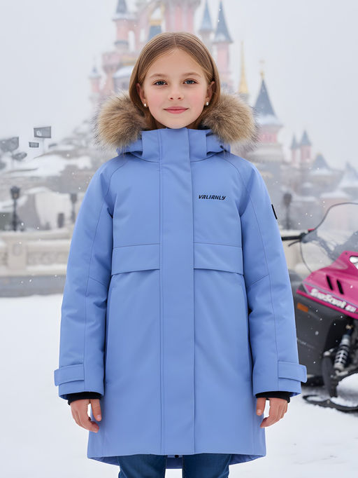 Парка зимняя подростковая для девочки с капюшоном и мехом василькового цвета 9534Vs