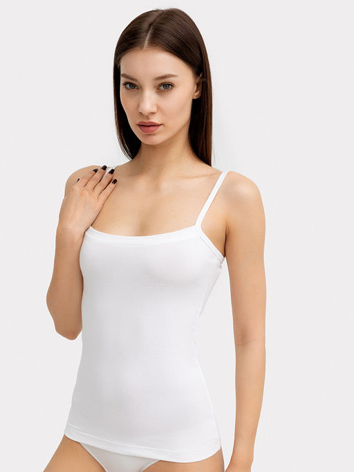 Топ женский в белом цвете