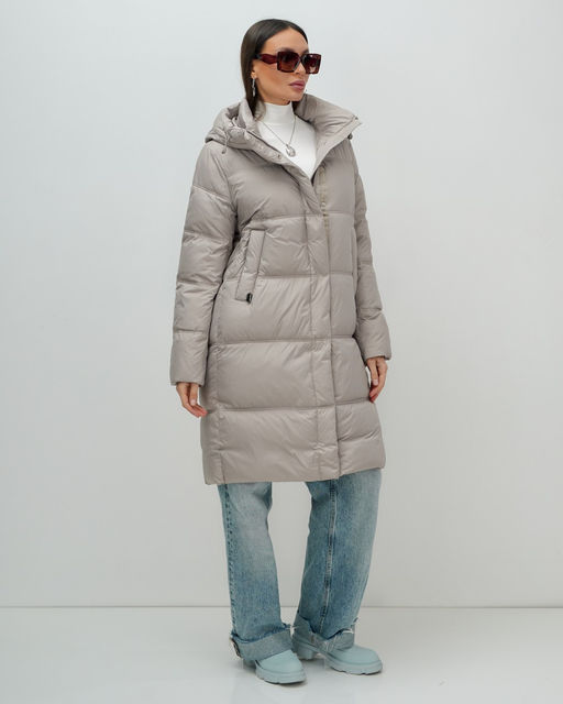 Пальто зимнее утепленное с капюшоном женское бежевого цвета 7618B