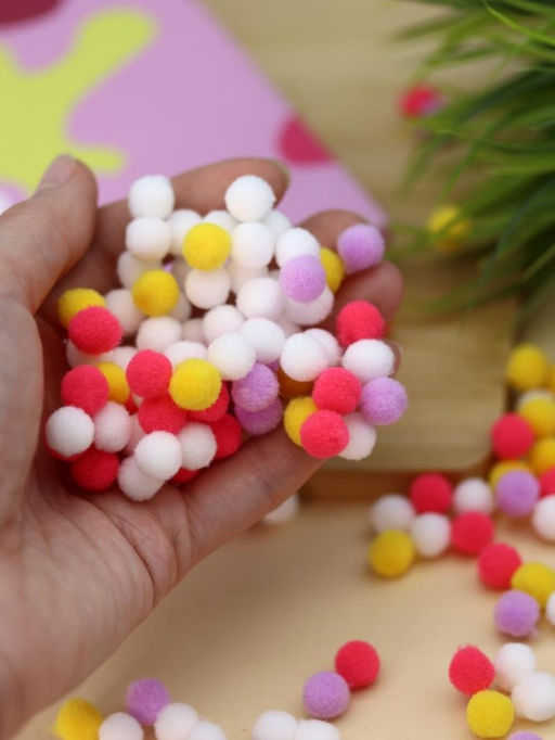 Картина из помпонов на подрамнике Draw Me! Unicorn, (20 х 20 см)