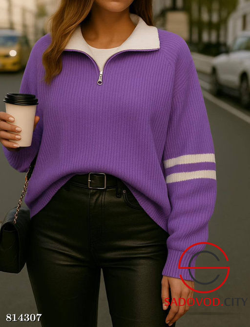 Теплая кофточка на замке