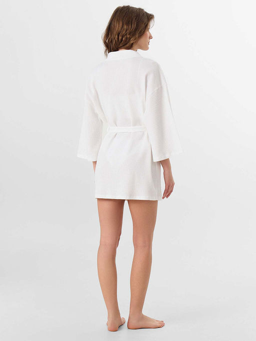 Халат женский белый вафельный укороченный
