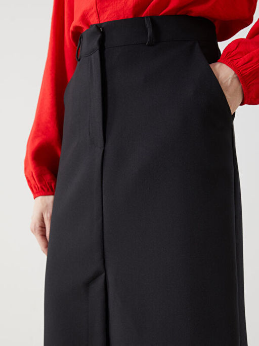 Standart Fit Y?rtma?l? Kad?n Kalem Etek