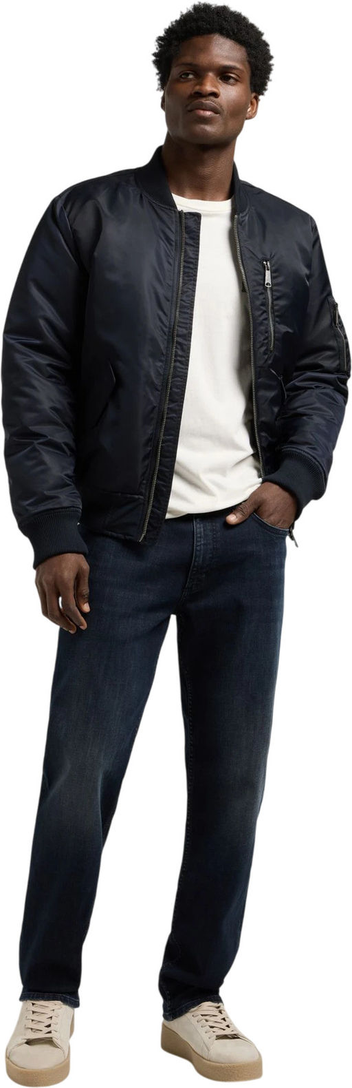 Джинсы мужские