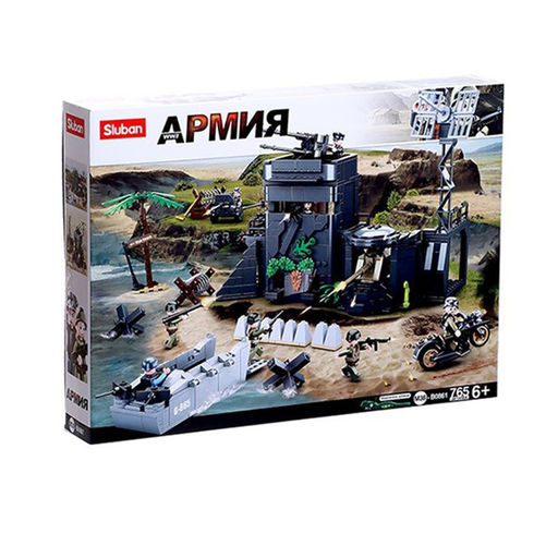 Конструктор Армия ВОВ Sluban «Прибрежная база», 765 деталей