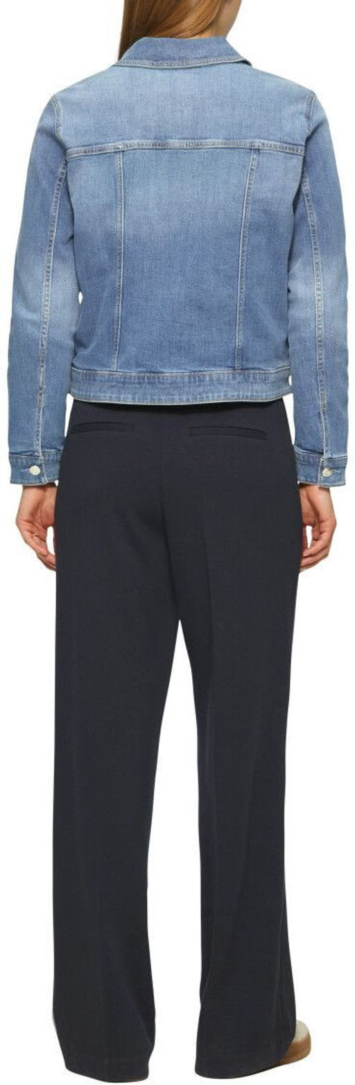 Куртка женская