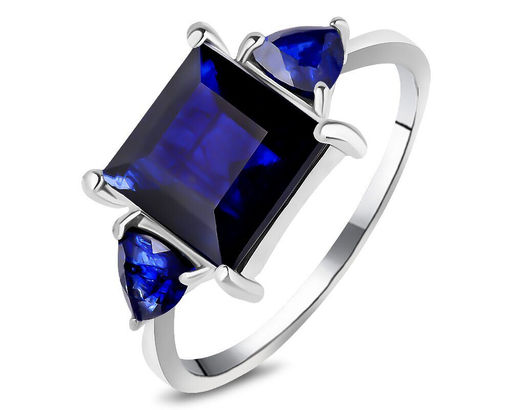 Кольцо, 1 сапфир корунд квадрат 8 мм/3.63 ct. , 2 сапфир корунд триллион 4 мм/0.67 ct., Санторини