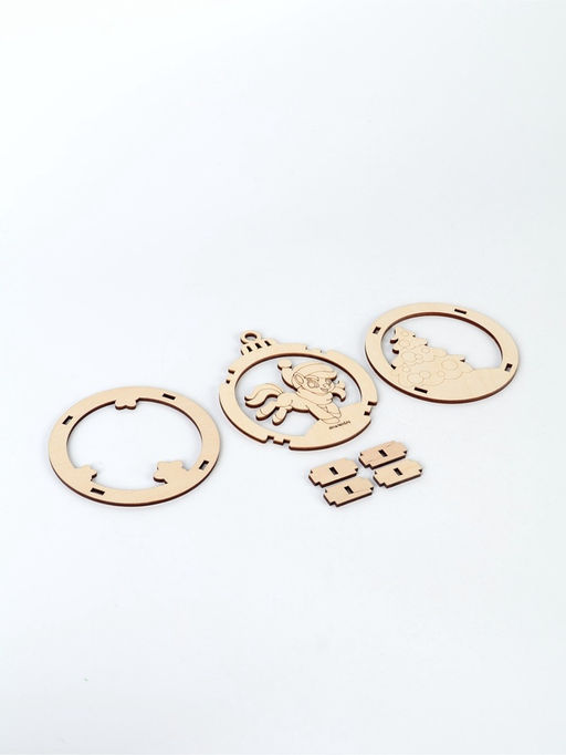 Заготовки для творчества.Подвеска новогодняя "Подарок от лошадки" 35510