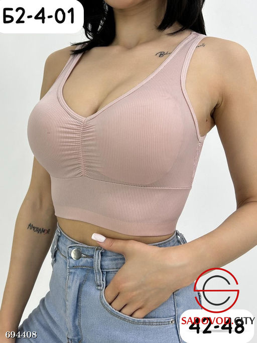 Топик женский с кружевом