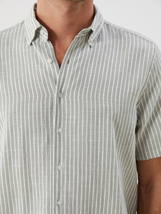 Regular Fit K?sa Kollu ?izgili Arm?rl? Erkek G?mlek