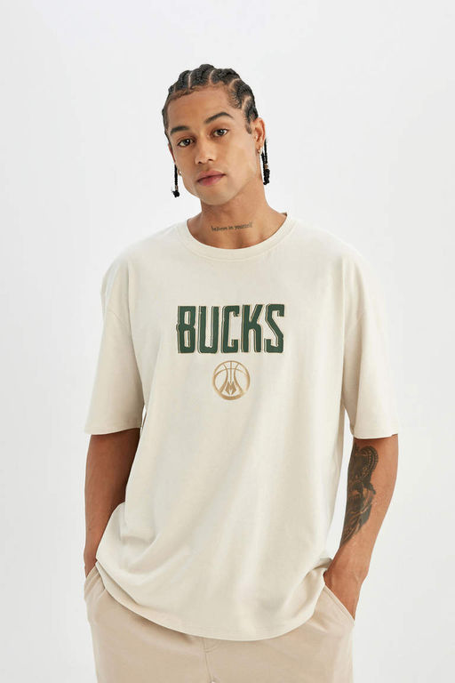 DeFactoFit Футболка оверсайз с круглым вырезом и короткими рукавами НБА Милуоки Бакс фото 4