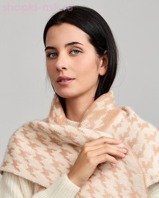 260165 REC Косынка (140 х 70)