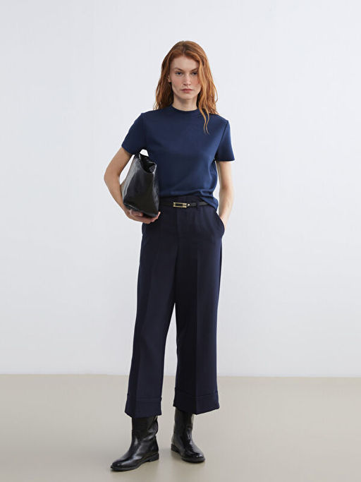 Beli Kemerli Standart Fit Kad?n Pantolon