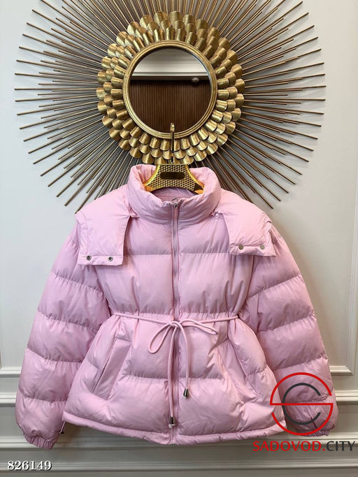 Куртка весенняя с капюшоном