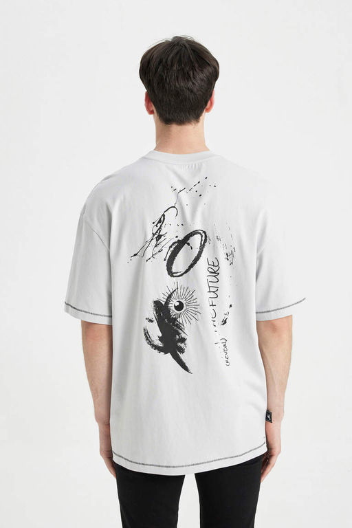 Футболка Comfort Fit с круглым вырезом и короткими рукавами с принтом на спине - Defacto фото 8