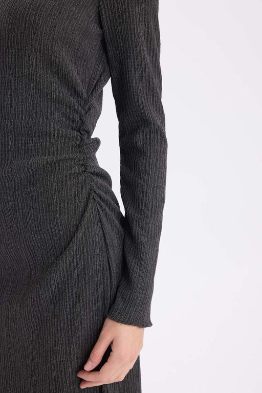 Bodycon Bodycon Полуводолазка Базовый прямой свитер Платье миди с длинными рукавами - Defacto фото 7