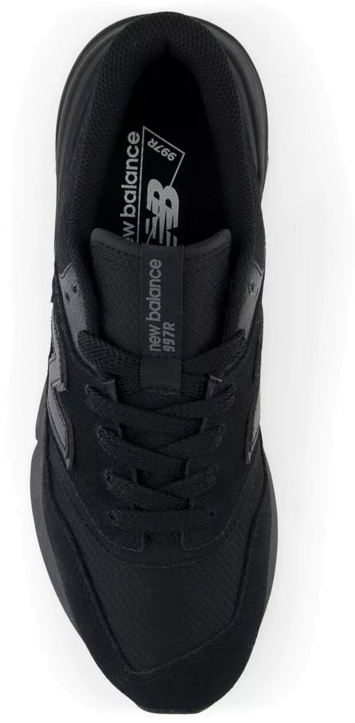 Кроссовки взрослые