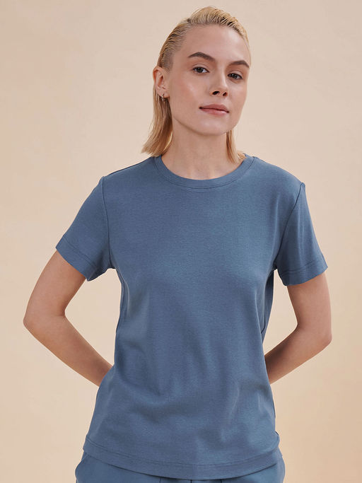 DFT6933 Футболка женская