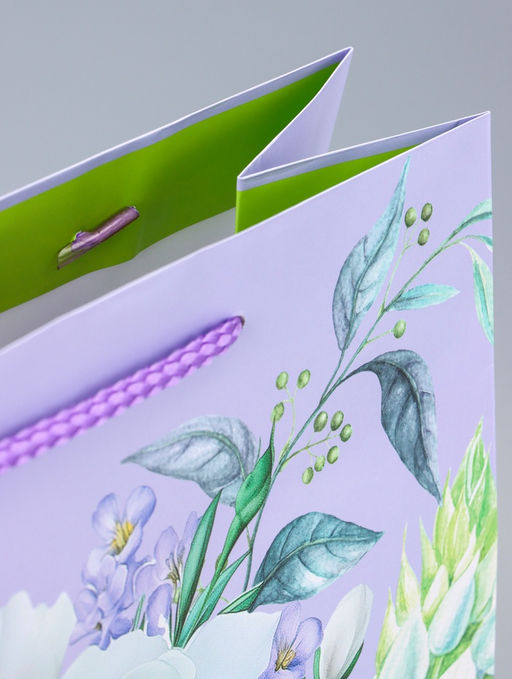 Цена за 2 шт. Пакет подарочный ламинированный Фиолетовая магия 26?12?32 см