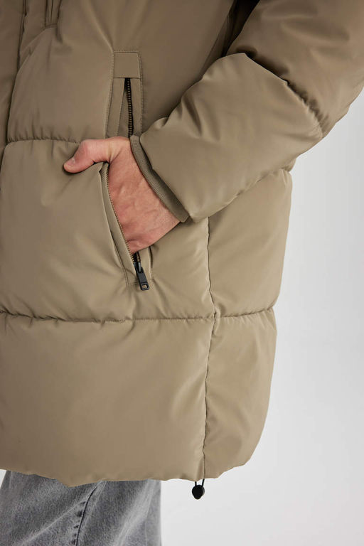 Парка-пуховик на подкладке из искусственного меха с капюшоном - Defacto фото 8