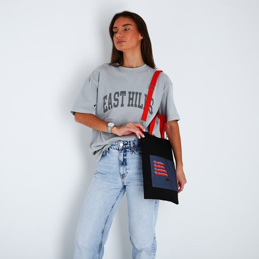 Сумка-шопер Не ... получается на магните с подкладкой, наружный карман, длинный ремень, цвет чёрный - Nazamok фото 3