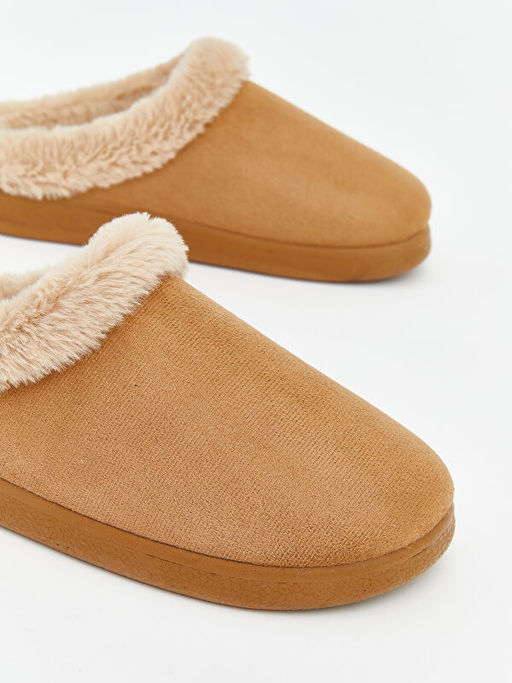 S?et G?r?n?ml? Kad?n Ev Terli?i