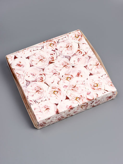 Цена за 20 шт. Коробка подарочная складная с окном «Пионы», 20×20×4 см