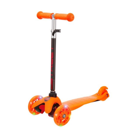 Самокат трехколесный