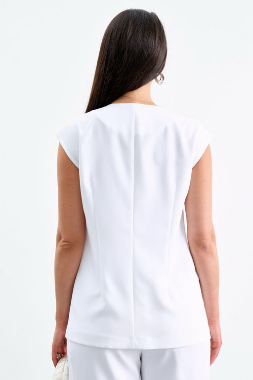 Костюм LISSANA 5016 белый